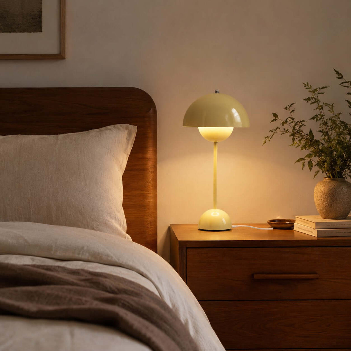 Flowerpot Table Lamp Metal Dome Shade Modern Bedside Light